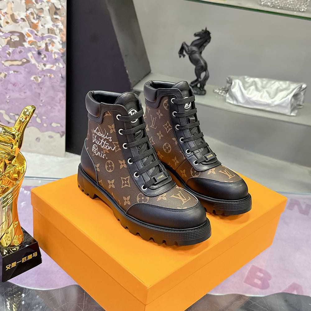 LV District Ankle Boot Ranger